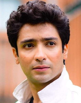 Gaurav Chakrabarty as Hutum