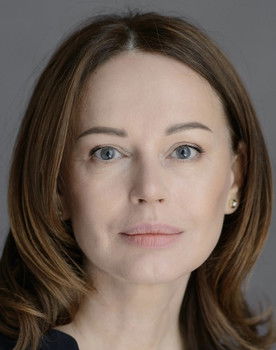 Irina Bezrukova as general's daughter