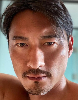 Li Shengze as Li Jian