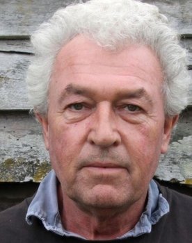 Gavin Richards