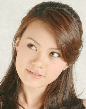 Angelina Novie Tanjung
