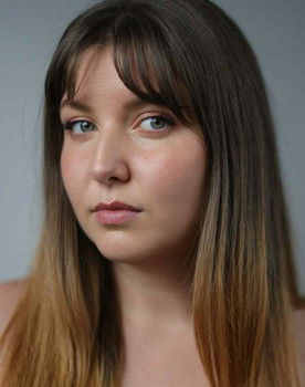 Claudia Ouimet as Victime 2