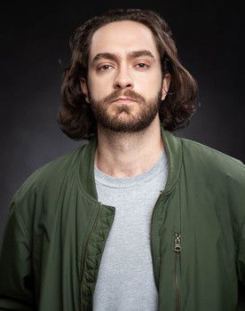 Huilipp Blokus Lagiv as Burglar