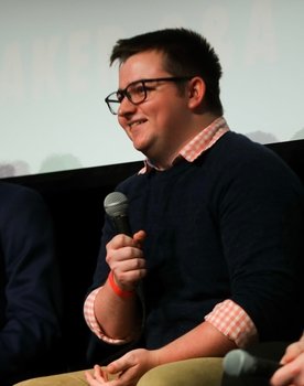 Chandler Thornton as Johnny's Agent (Voice)