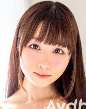 美月まい