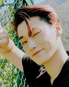 Choi San as 