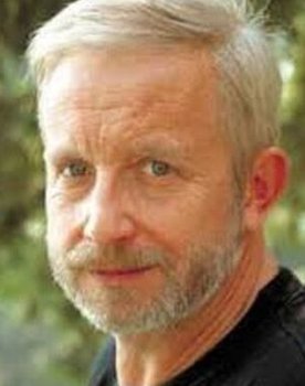 Maciej Szary