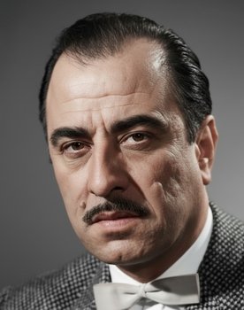 Afif Yesari as Cahit