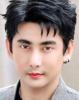 เบญจ ฑูปกระจ่าง