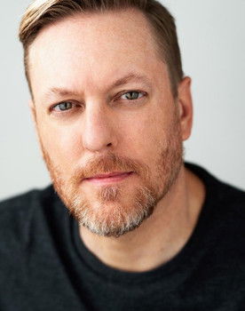 Dean Michaels as General Barnes