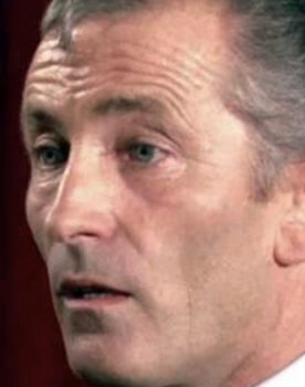 Mick Besson as Crook on the run