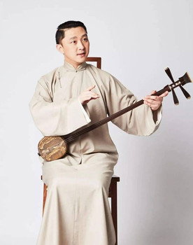 Gao Bo-Wen as Dr. Gao