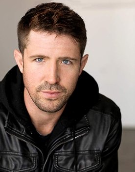 Nic Wolfe