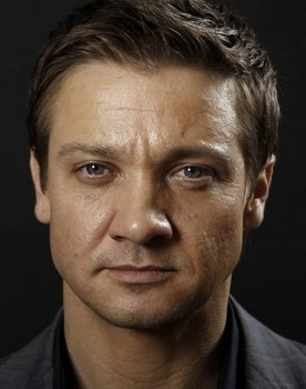 Jeremy Renner as Jerry Pierce