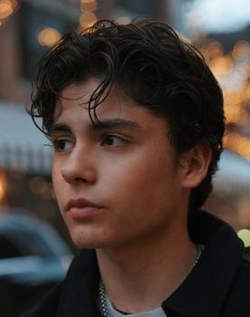 Miguel Mora