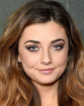 Giorgia Whigham as Mara