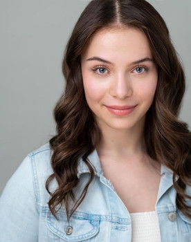 Charlotte Clayton as Jessica