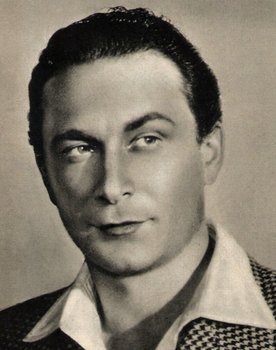 Adriano Rimoldi as Vladimir