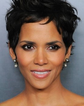 Halle Berry Photo