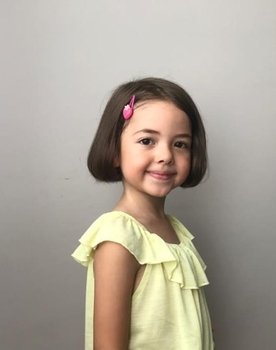 Melike Küçük as Sude Naz