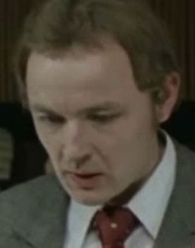 Aleksandr Akulich as Самуил Моисеевич Беленький