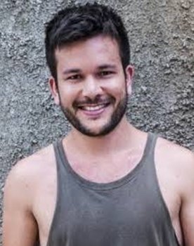 Werles Pajero as Raulino