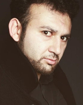 Abdulla Elshadli as Ayaz