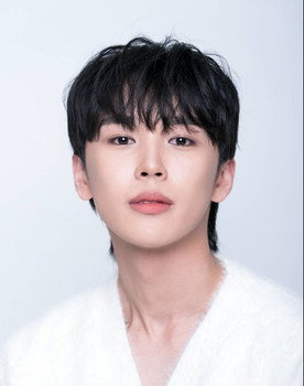 신승환 as Changbin