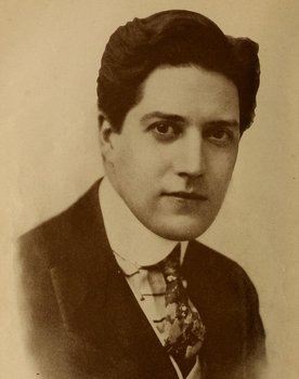Carlyle Blackwell as Ronald Roberts