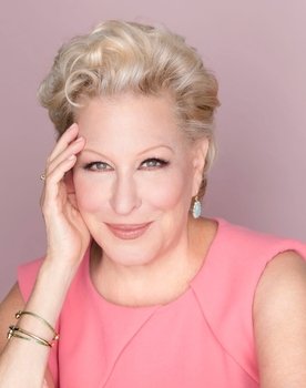 Bette Midler Photo