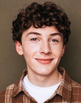 Patrick Scott McDermott as Lucas Hollister