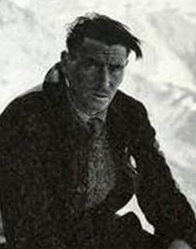 Arthur Ravanel as Self