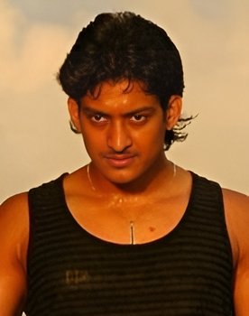 Kishore as Suresh