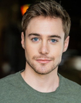 Callan Potter as Gunner