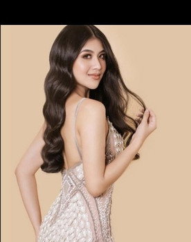 Sam Coloso as Madonna Barcelon