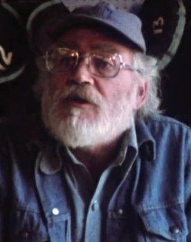 Arem Fisher as Shopkeeper