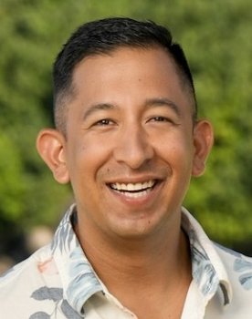 Mitch Guerra as Contestant