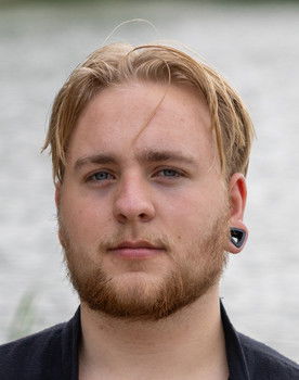 Ambros Schück as Vater