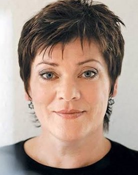 Ann-Mette Elten as Sig selv