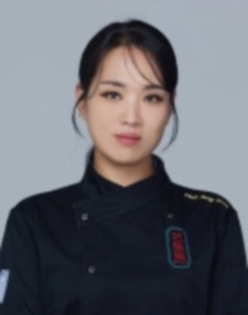 Jung Ji-sun as Self - Contestant