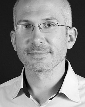 Yoann Sardet as Michel