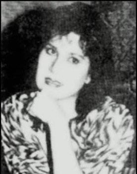 Elvy Sukaesih as Nyak Halimah