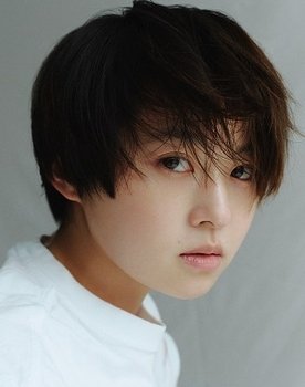Marika Ito as Aki