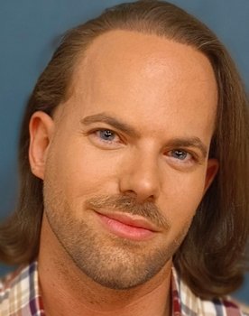 Giannis Agriomallos as Giannis Agriomallos