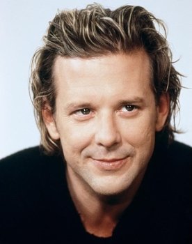 Mickey Rourke as Himself