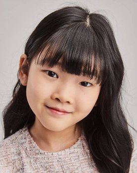 Kim Joo-eun as Soo-Young