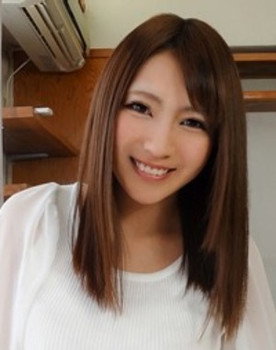 Emi Kousaka