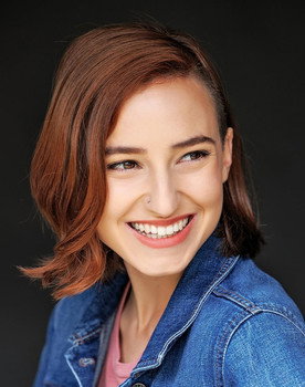 Kristen Pizzo as Natalie
