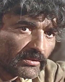 Guglielmo Spoletini as Riff