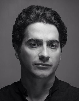 Homayoun Shajarian as Himself